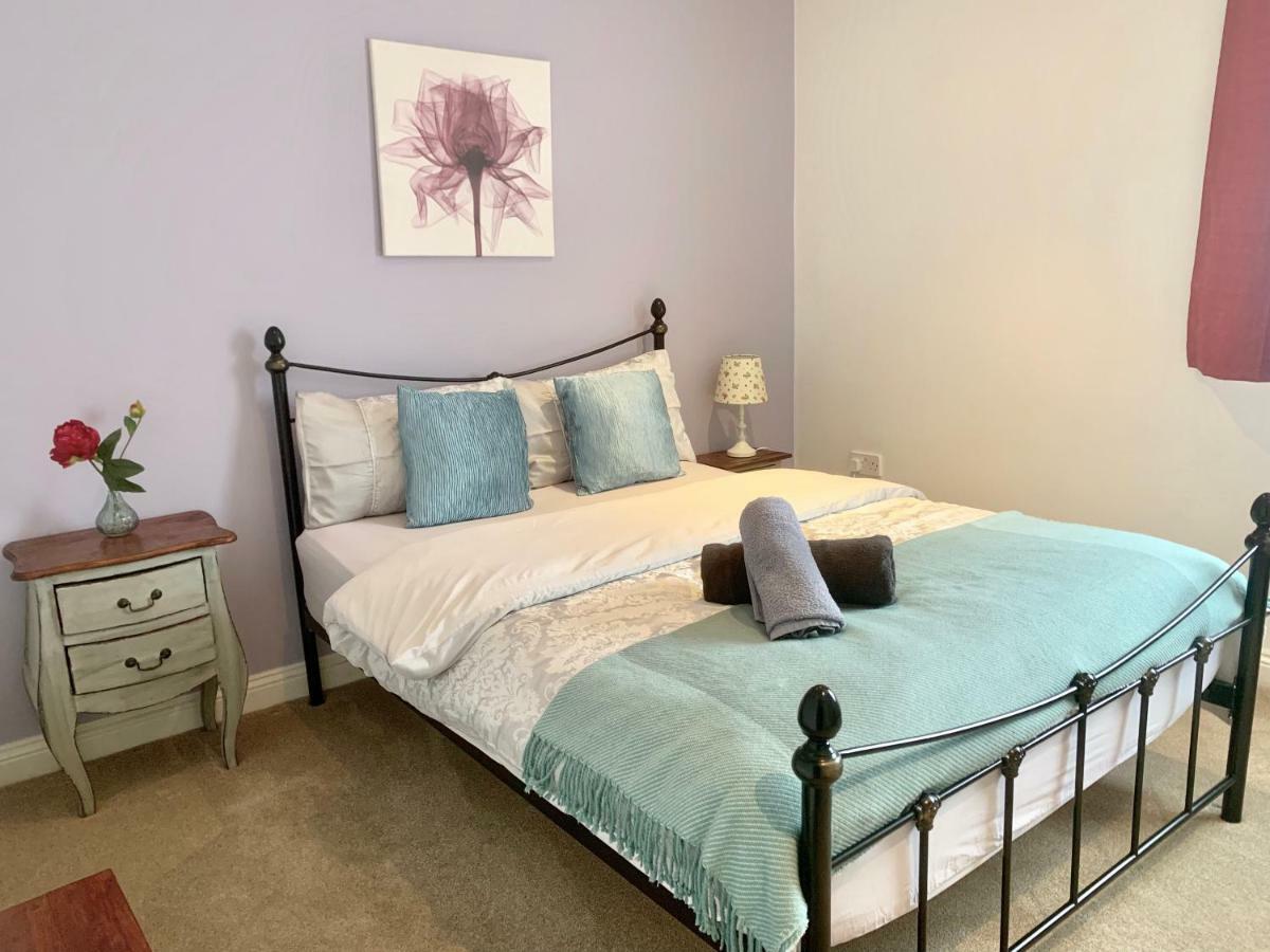 Lahnstein Court Apartment Kettering Luaran gambar