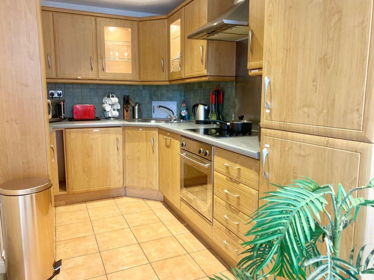 Lahnstein Court Apartment Kettering Luaran gambar