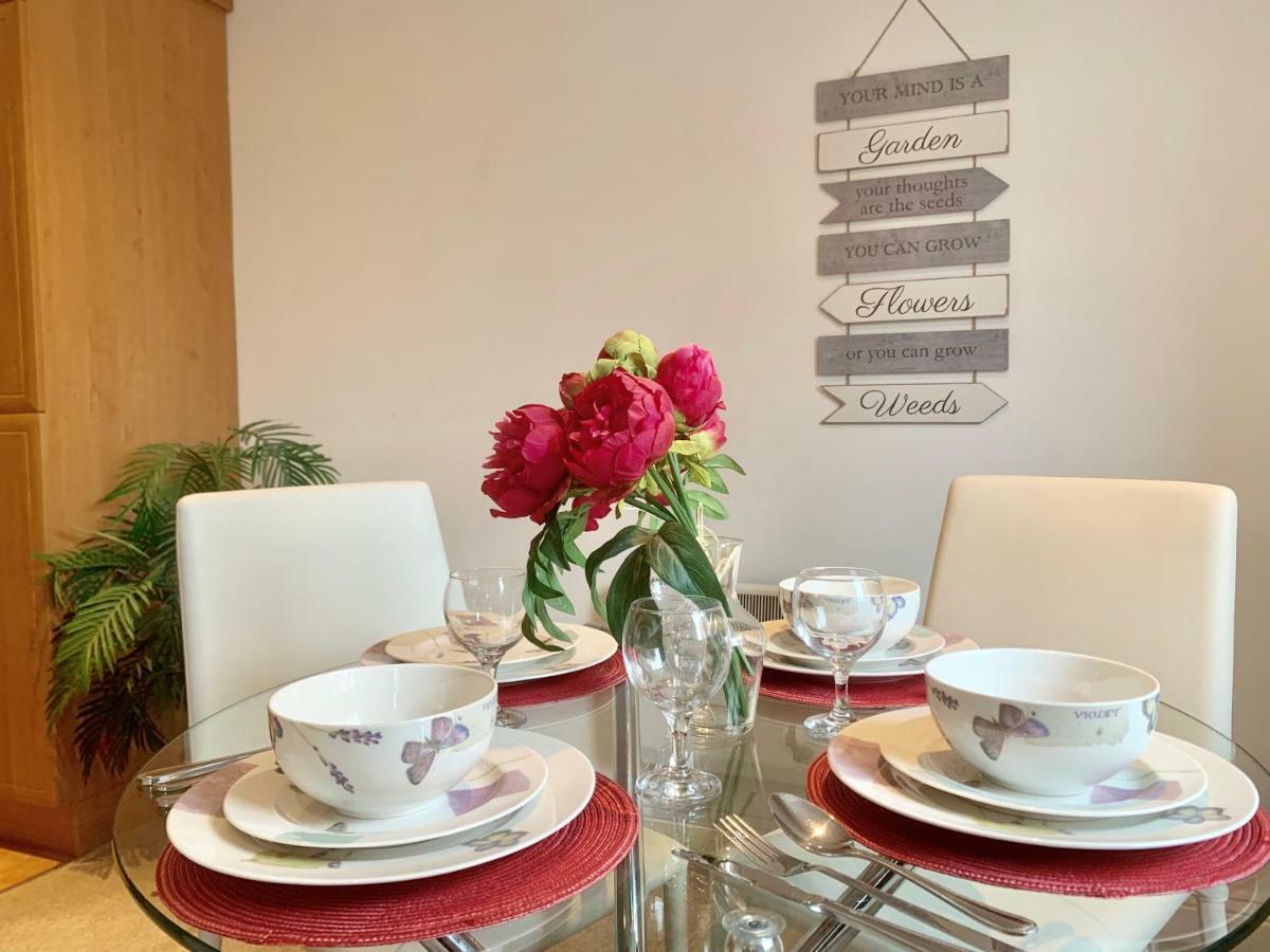 Lahnstein Court Apartment Kettering Luaran gambar